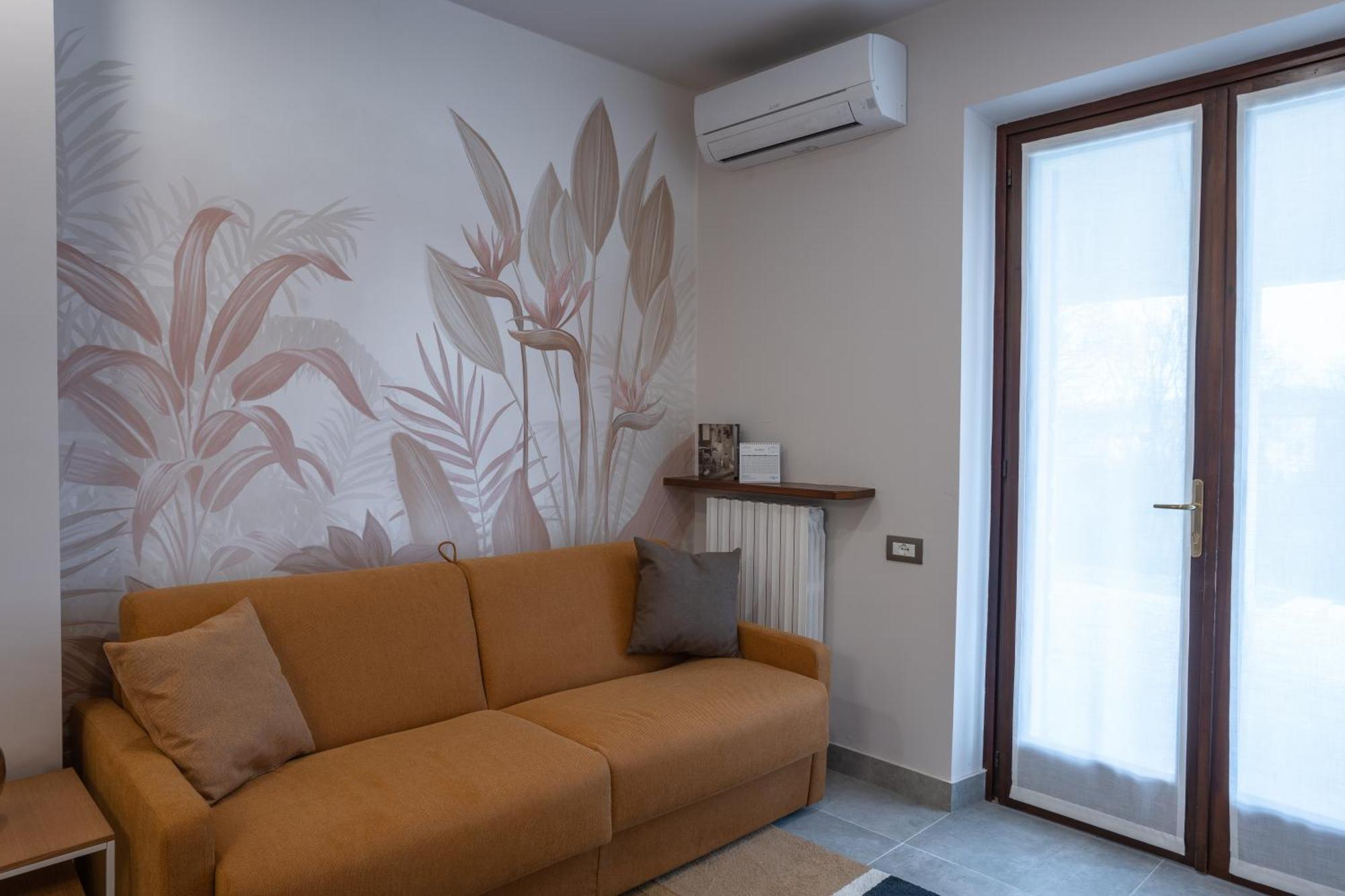 Gomes Comfort House 2 Valeggio sul Mincio Exterior photo